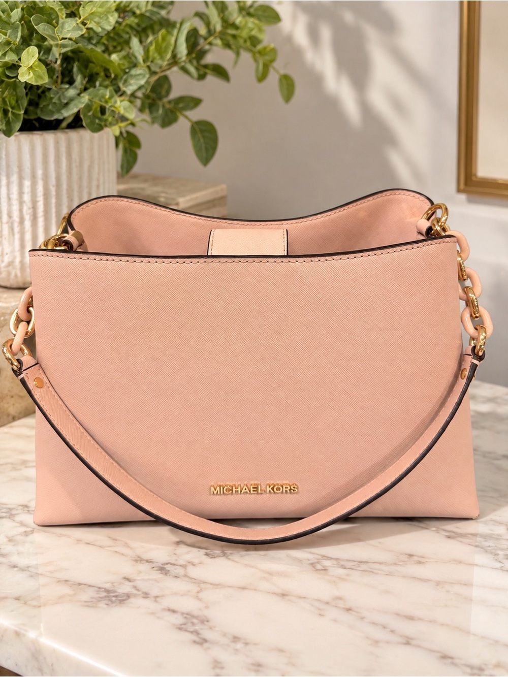 MICHAEL KORS Pink Saffiano Leather Shoulder Bag with Gold Hardware
